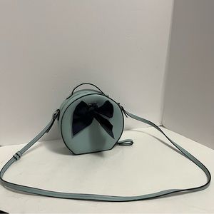 LONDON FOG blue round crossbody mini purse hand bag with bow
